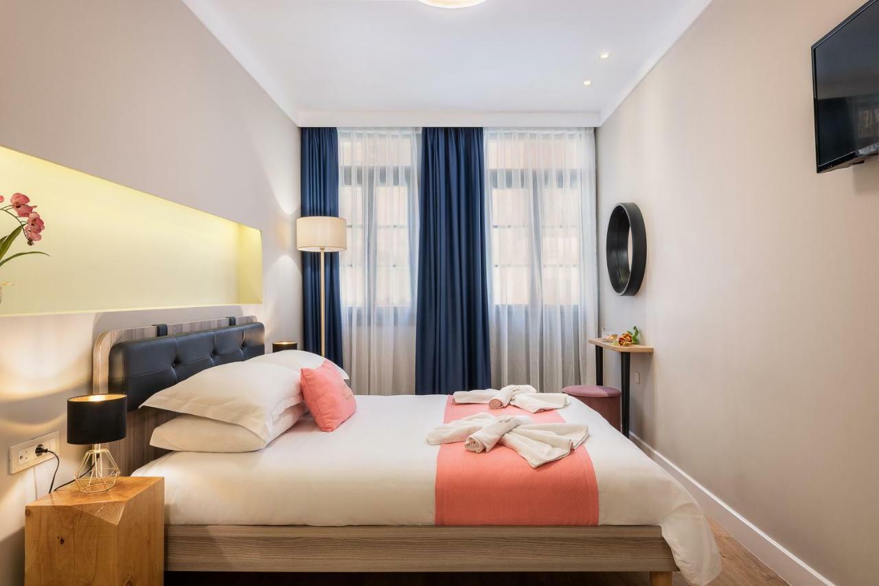 Viaggio Elegant Rooms Chrissi Akti Chania Exterior foto